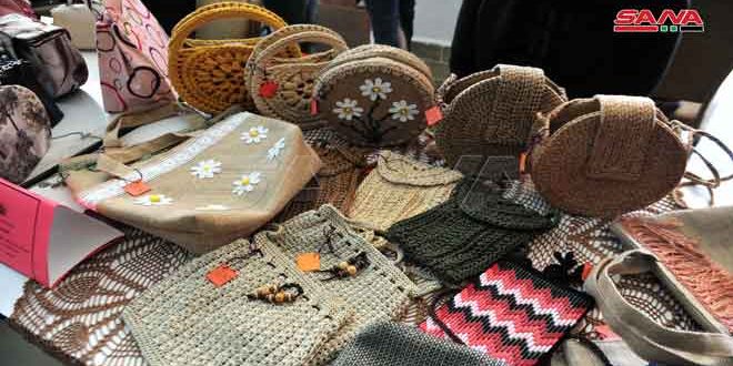 (منصات غير 2 ) يحتضن أعمالاً يدوية ومنتجات لمشاريع حرفية صغيرة في السويداء