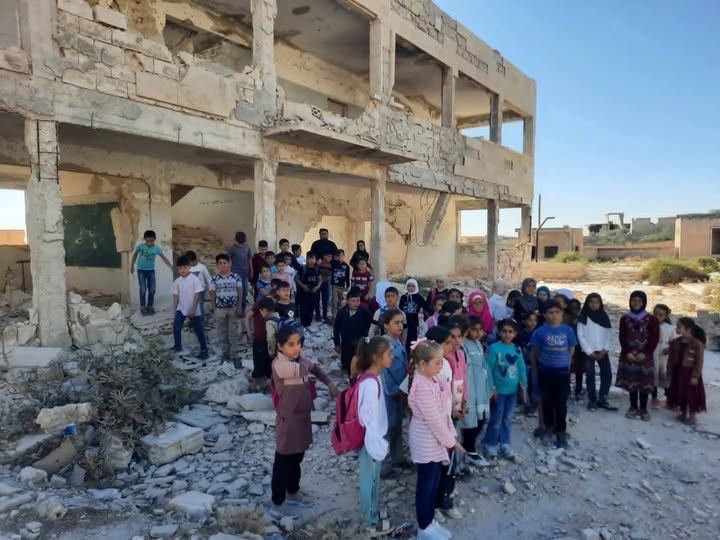 مؤلم جداً... العام الدراسي 2025 ـ 2026: واقع مرير في ريف إدلب الجنوبي
