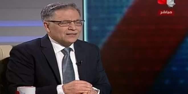 إلغاء نظام الدورتين الامتحانيتين يؤدي إلى انخفاض معدلات القبول الجامعي بشكل كبير

