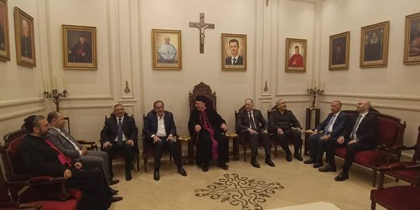 تقديم التهنئة لأبناء الطوائف المسيحية التي تتبع التقويم الغربي بمناسبة عيد الفصح المجيد