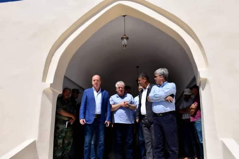 وزير السياحة ومحافظ حمص يتفقدان الأعمال المنفذة في مركز الزوار في مدينة تدمر.