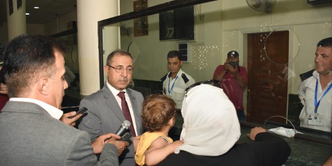 تفقد معبر جديدة يابوس وشدد على التدقيق في جوازات السفر وتسهيل الإجراءات … وزير الداخلية لـ«الوطن»: ازدياد نسبة عودة السوريين من لبنان تقارب 30 بالمئة في الشهرين الماضيين
