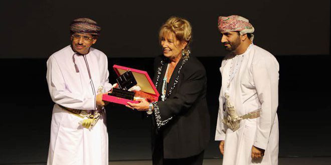 مهرجان الدن العربي بعمان يكرم منى واصف وأسعد فضة ومصطفى الخاني
