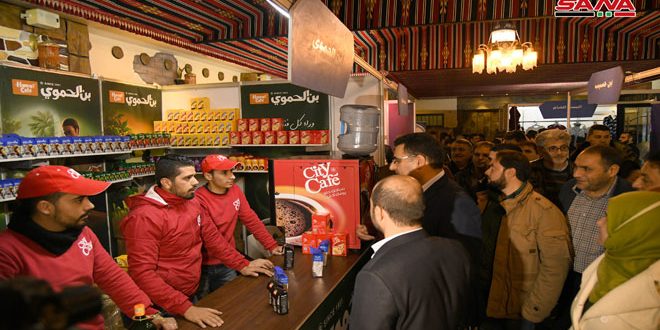 25 شركة بمهرجان التسوق في مدينة التل
