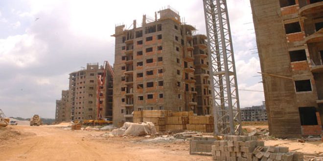 وزارة الأشغال العامة والإسكان في 2018.. تخصيص 7015 مسكناً وتنفيذ مخططات تنظيمية لعدد من المناطق المحررة
