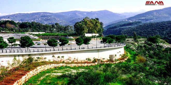 الحرارة حول معدلاتها والجو بين الصحو والغائم جزئيا بشكل عام
