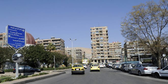 الحرارة أعلى من معدلاتها بنحو 3 إلى 5 درجات