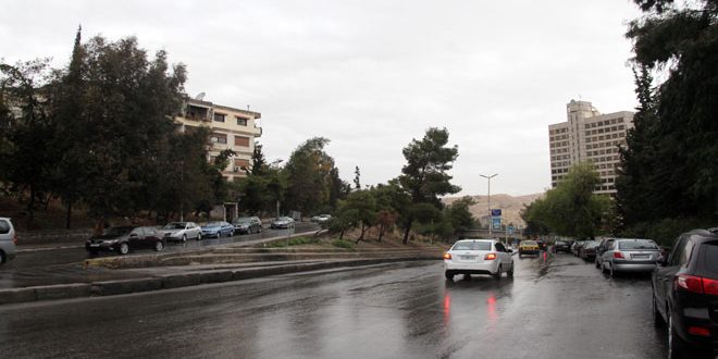 هطولات مطرية أغزرها 133 مم في القنيطرة.. الأرصاد: الجو غائم ماطر في أغلب المناطق