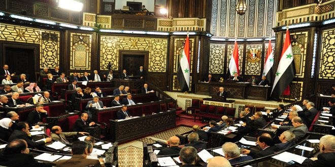 أداء وزارة الإدارة المحلية والبيئة تحت قبة مجلس الشعب