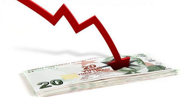 الليرة التركية تتراجع أمام الدولار