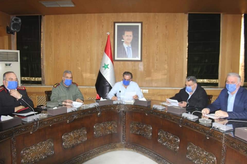 متابعةً للمخالفات والتجاوزات في توزيع مادة المازوت المدعوم.. لجنة نقل الركاب: البدء بإيقاف بطاقات 
/ 7530 / مركبة عامة تستجر المازوت ولا تعمل على أرض الواقع  
