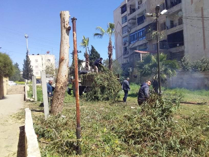 متابعة الحملات الخدمية المكثفة في حي الحمدانية بحلب