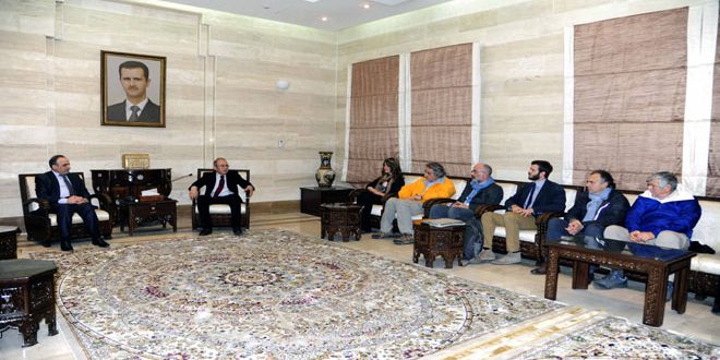المهندس خميس لوفد طبي إيطالي: الشعب السوري لن ينسى لفتتكم الإنسانية لبلسمة جراح المرضى