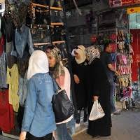 .. الأسرة السورية تحتاج شهريا 325 ألف ليرة لمواجهة احتياجات الحياة ؟