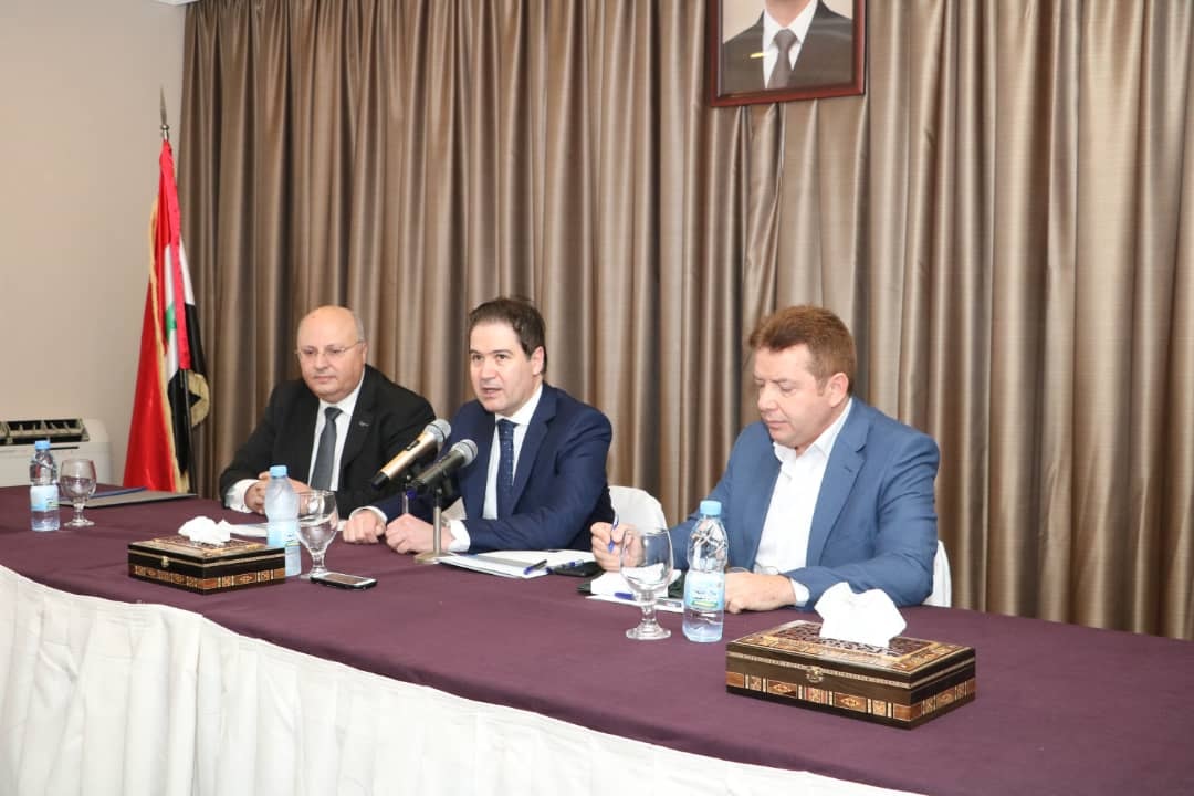 وزير السياحة يجتمع مع أصحاب المنشآت والفعاليات السياحية في محافظة حلب