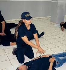 حاول اغتصاب طفلة الـ 10 سنوات.. فلقنته درساً لن ينساه!