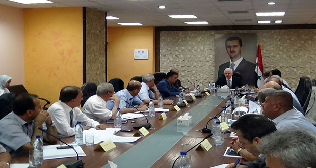 وزير النفط:153 ألف طن زيادة صادرات الفوسفات خلال النصف الأول لـ 2015
