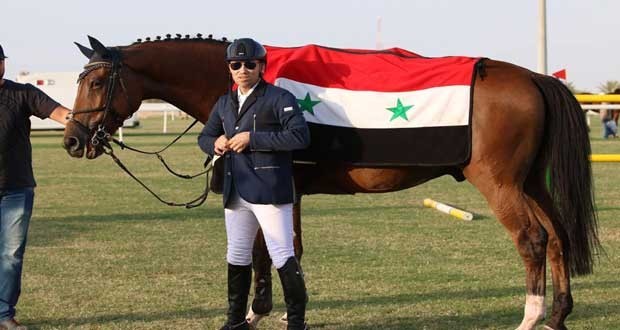 الفارس شادي غريب يواصل تألقه في بطولة الشارقة الدولية بفروسية القفز على الحواجز
