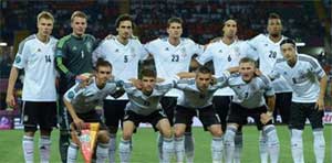 ألمانيا تسحق إيطاليا برباعية وديا استعدادا ليورو 2016