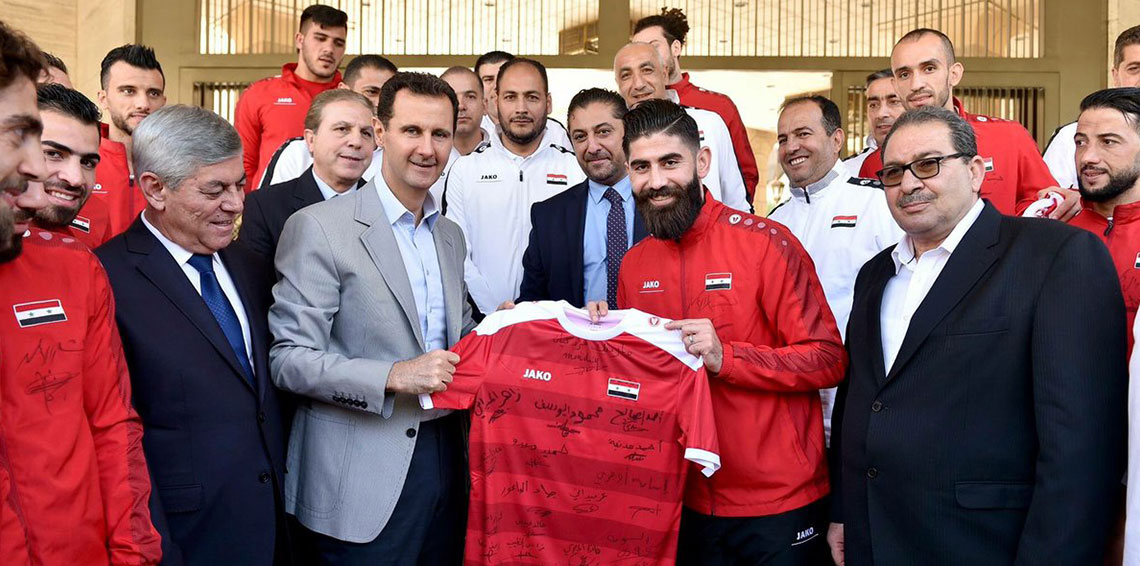 بحضور عمر السومة وخربين..السيد الرئيس بشار الأسد يكرّم لاعبي المنتخب السوري