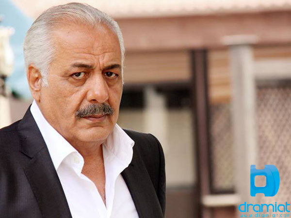 بورتريه عن أيمن زيدان : الفتى الذي نقش حلمه على الصخر وحول الفن من حلم إلى واقع